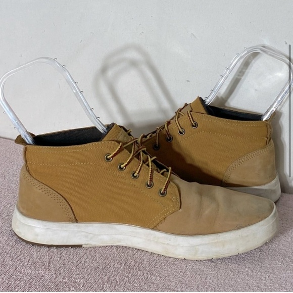 Timberland Tan Lace Up Davis Square Shoes 9.5 main image 9